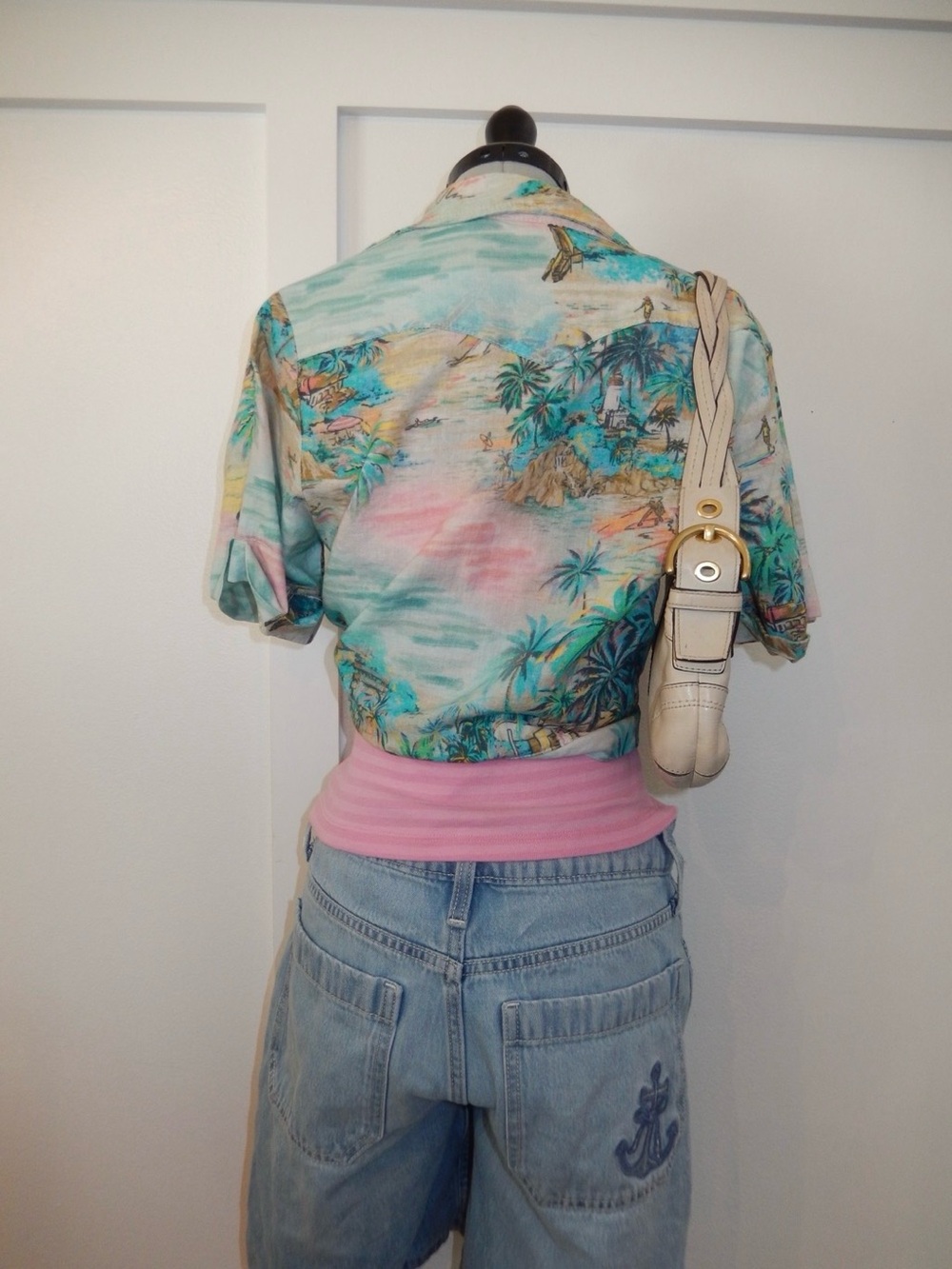 C&C California Pastel Aqua & Pink Tropical Cropped Button-Down